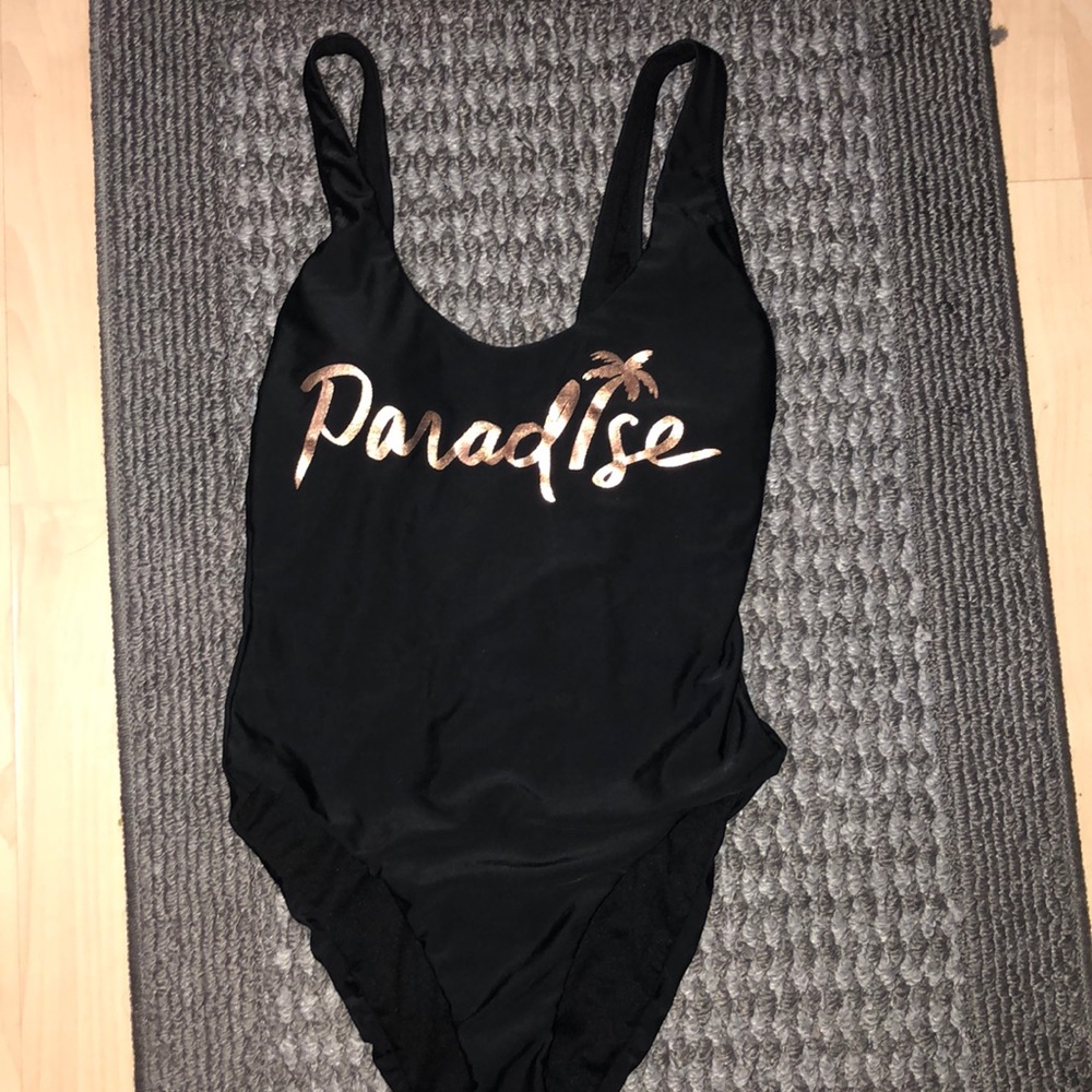 One piece Bathing suit